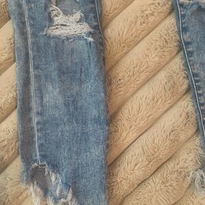 $15 American Eagle jeans size 6